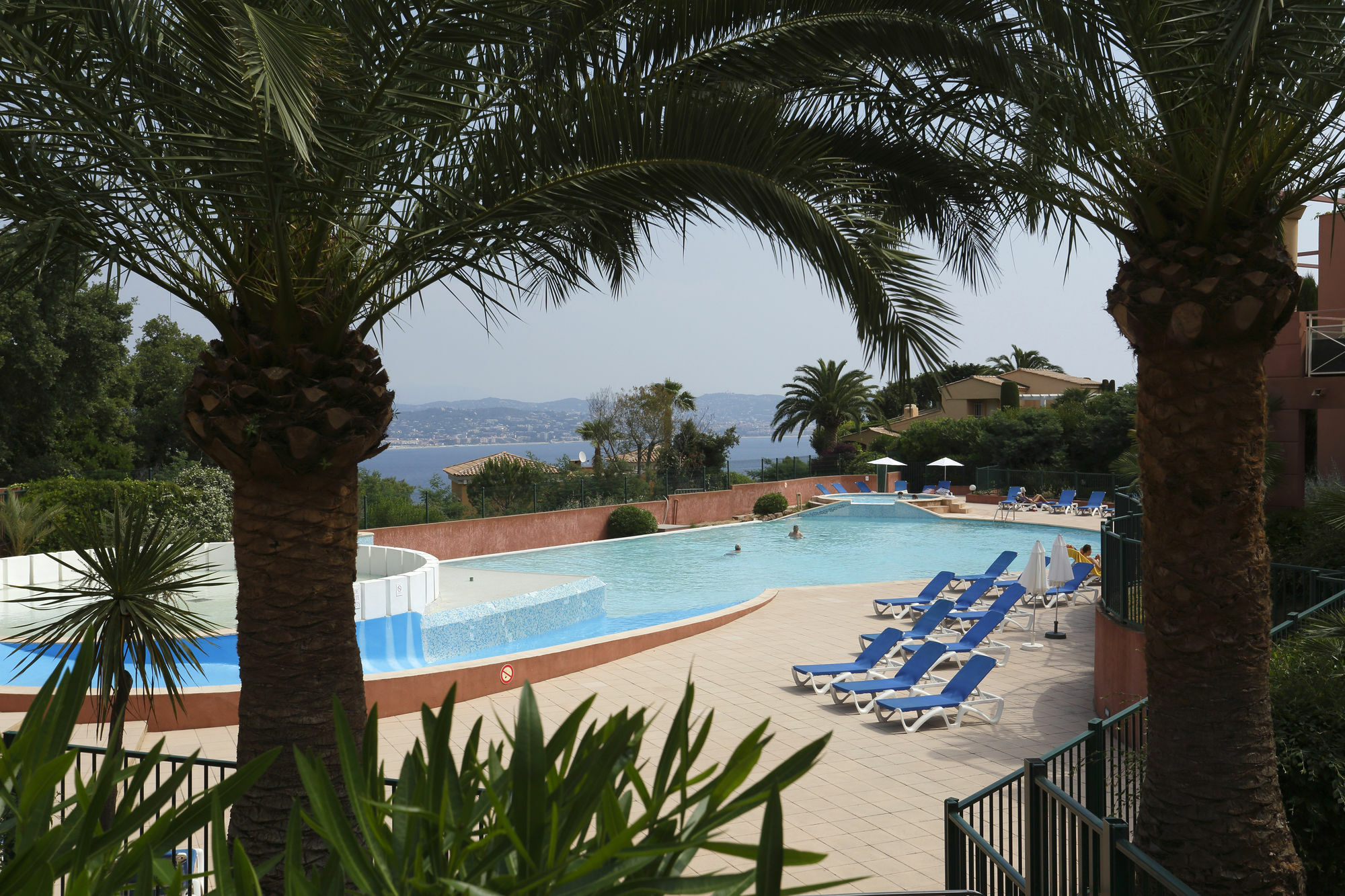 Adonis Theoule Horizon Bleu Aparthotel Екстериор снимка